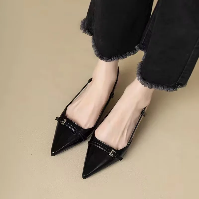 2217-726e95.jpg Mid-Heel Stilettos (Elegant Look)