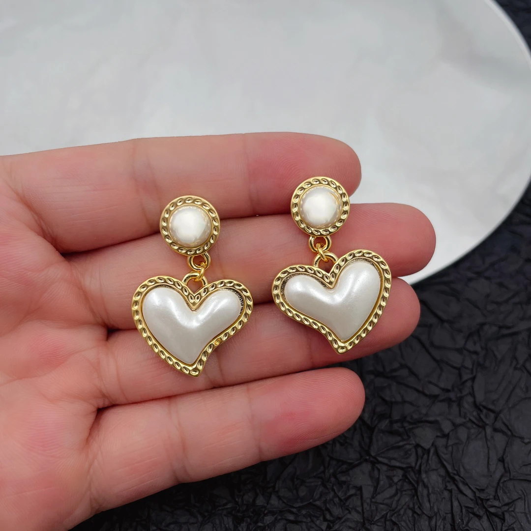 

NEW Fashion Earrings For Women Jewelry Elegant Original High-End Lovely Love Heart Gorgeous Luxury Eardrop Fashionable