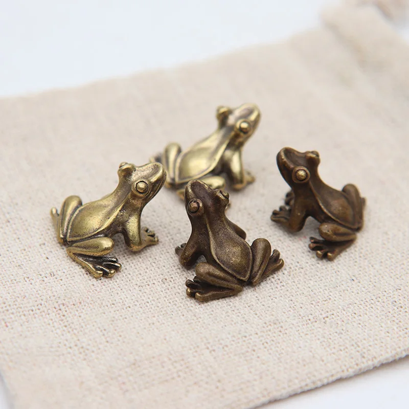 Retro copper frog figurines miniature desktop ornament decorations accessories metal brass animal toad tea pet decors ornament crafts miniature ornament miniature figurines