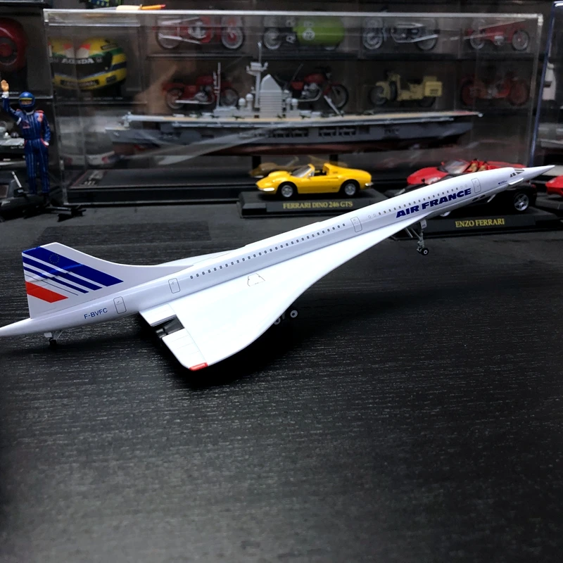 ダイキャスト-飛行機の飛行機モデルおもちゃギフト200スケールエアガン