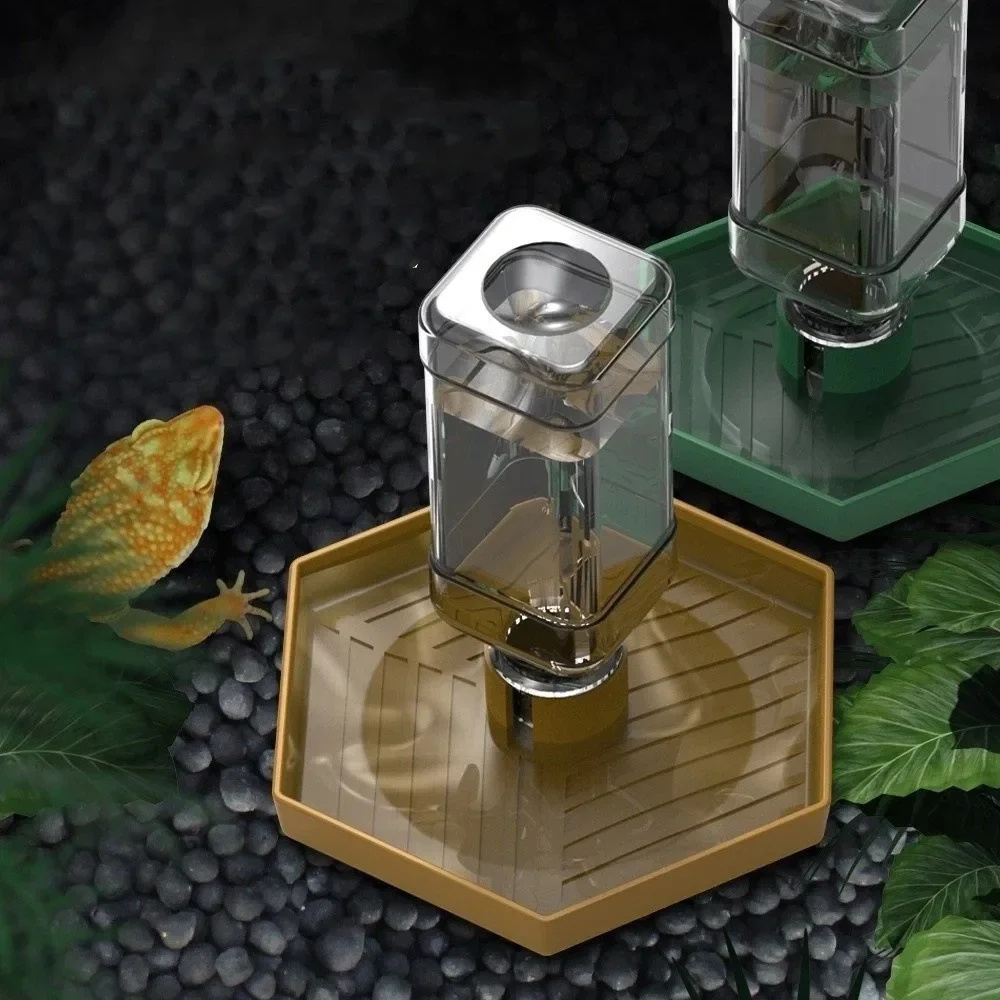 Reptile Anti-Slip Water and Food Dispenser - Stable, Detachable, and Automatic