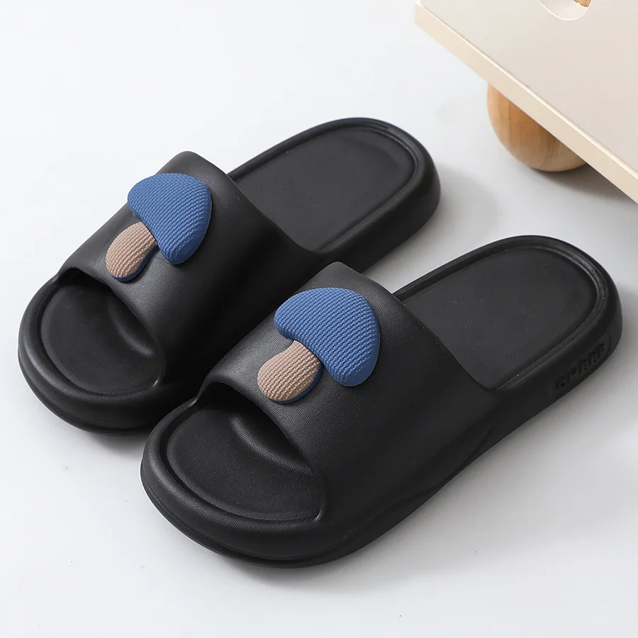 New Summer Slippers Women Home Shoes Sandals Cute Cartoon Flip Flops Men Couple's Slippers Non-Slip Soft Sole Bathroom Slides