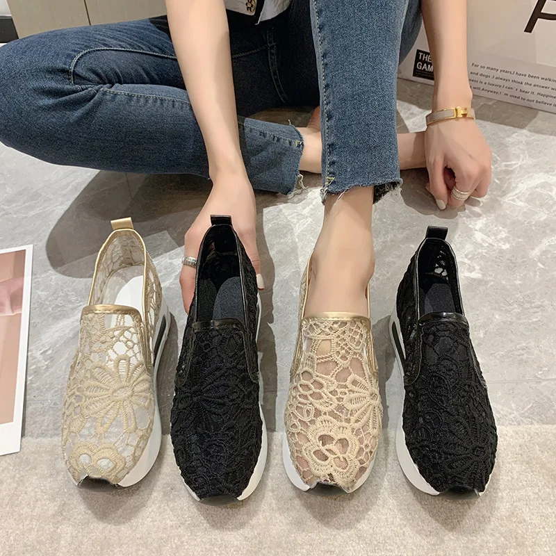 Classic Black Embroider Sneakers for Women - Uniqwear