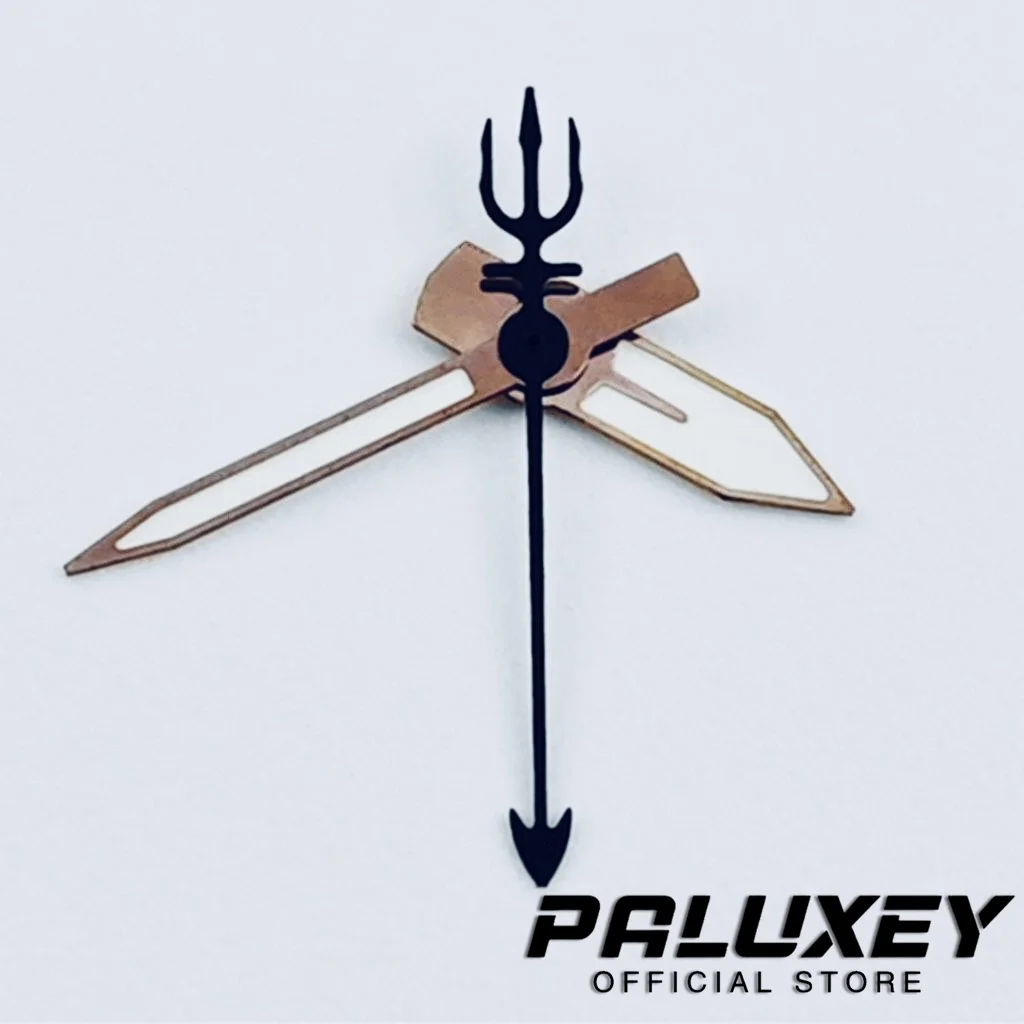 Luminous Green Watch Pointers with Trident-Shaped Second Hands