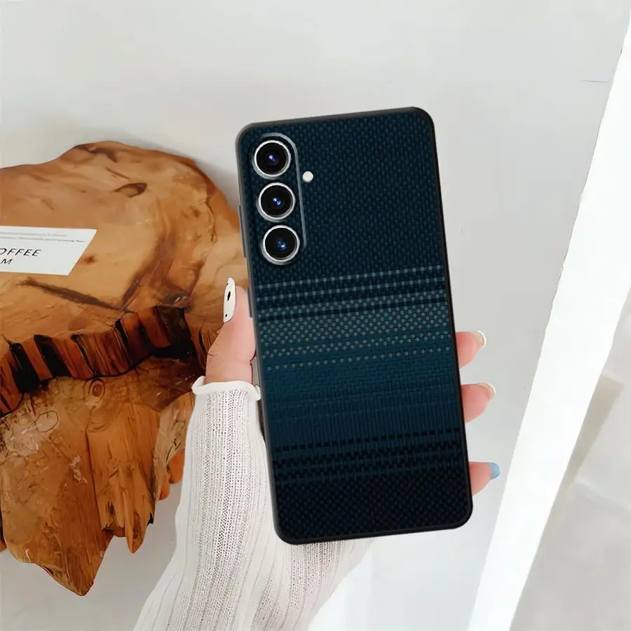 Sleek Carbon Fiber Pattern Protective Phone Case