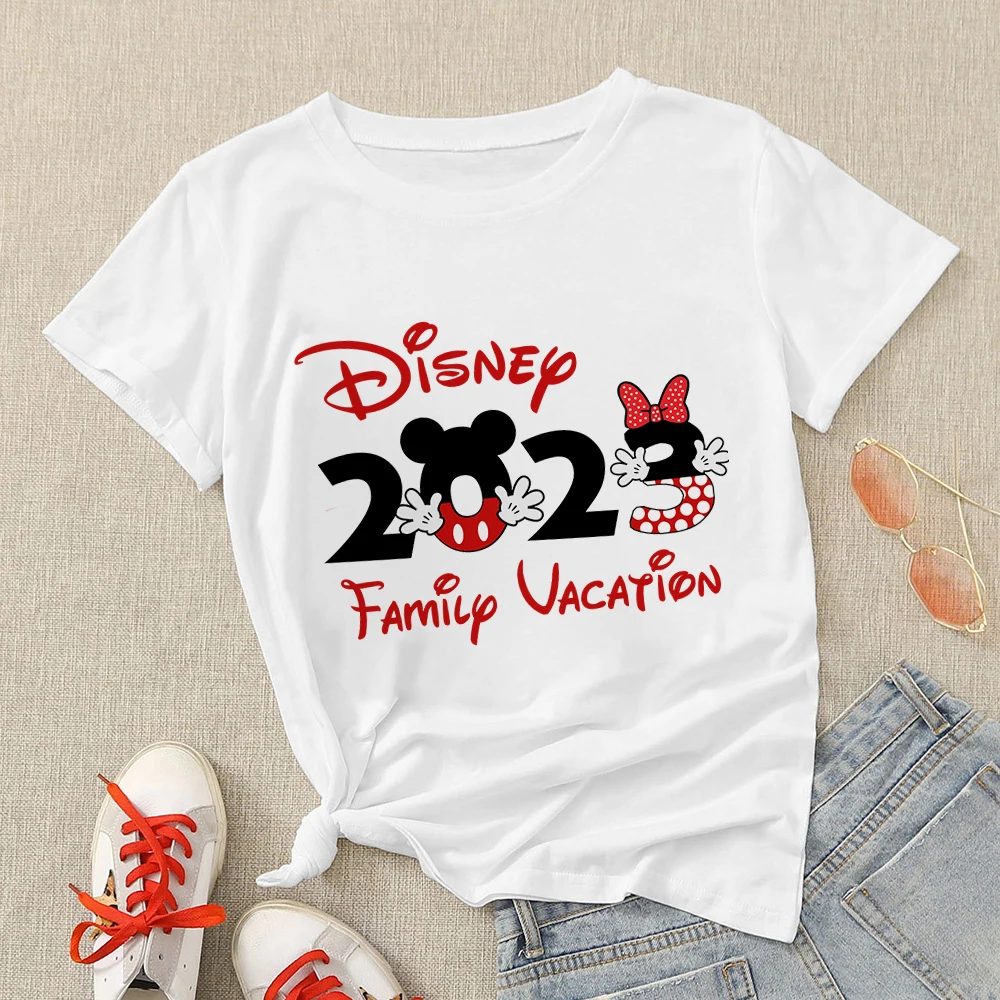 2023 New Mickey Mouse T-Shirt Disney Print Graphic T-Shirt Summer Women'S T-Shirt Y2K Streetwear Crop Top Abbigliamento Femminile Tees