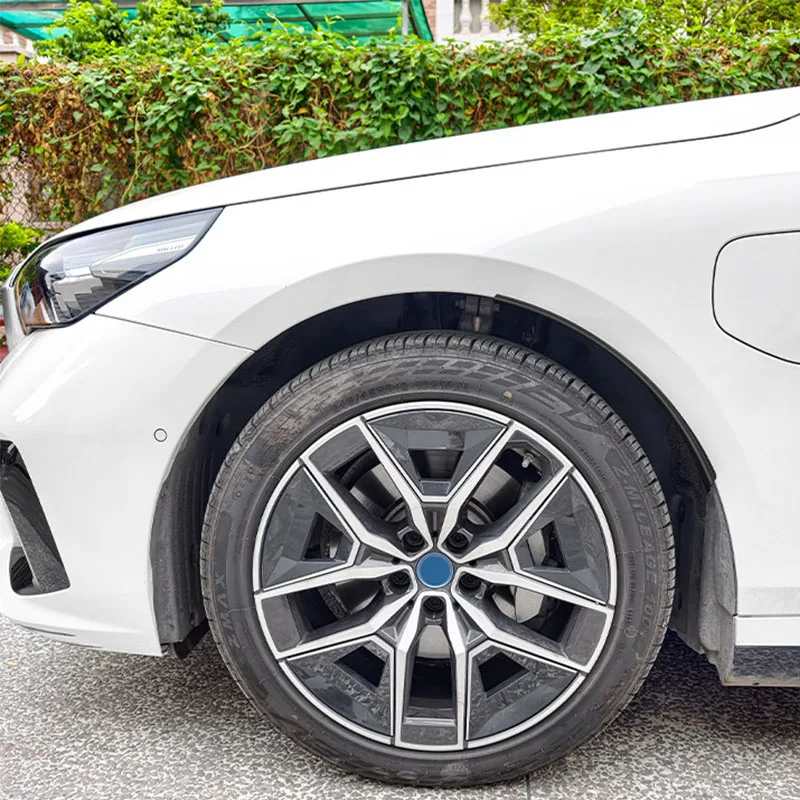 BMW 5 시리즈 G61 G60 G68 2024 2025 2026 자동차 앞뒤 휠 아치 및 머드가드용 두꺼운 보호대