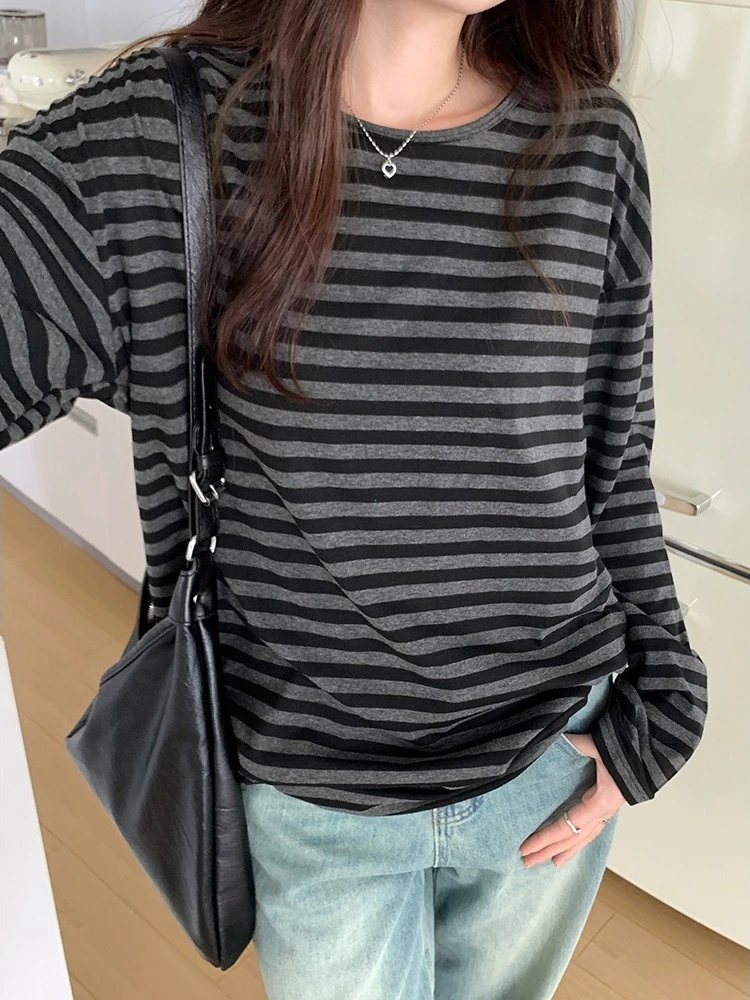 Autumn Women Harajuku Striped T Shirt Femme Streetwear Long Sleeve O-Neck Casual Oversize Top Black Grey Loose Street Tops Y2K
