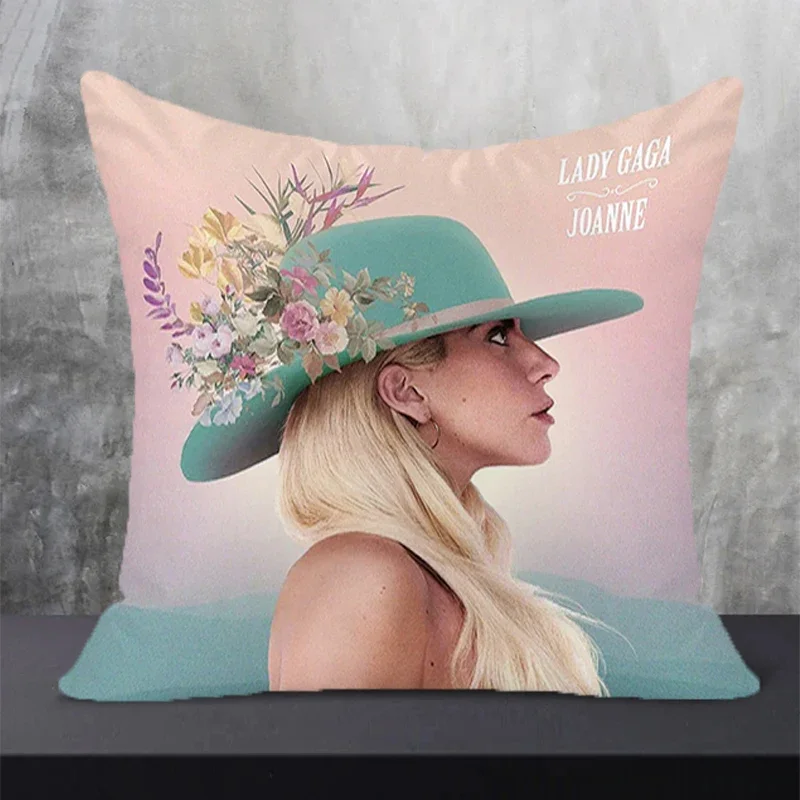 Рисунок 2 - Lady Gaga Декоративные Чехлы для