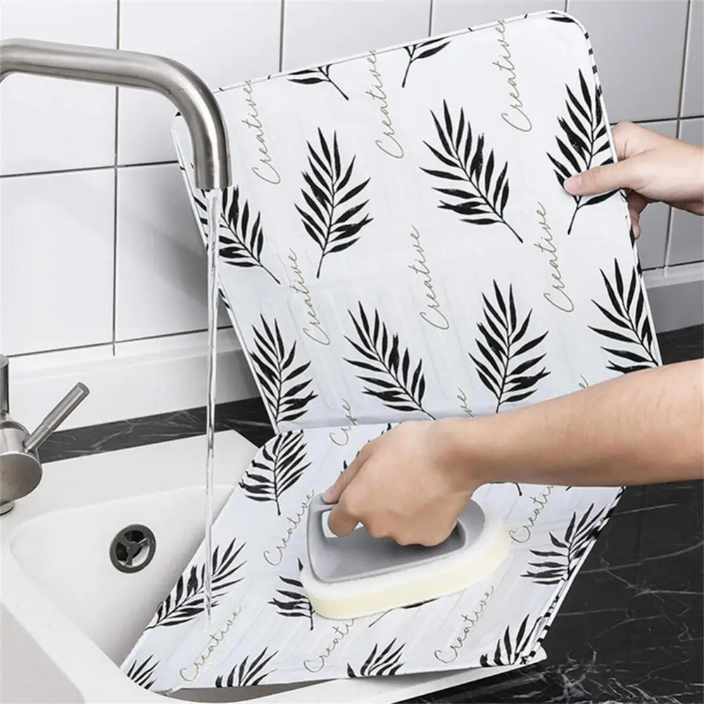 Description Picture 3 of itemAnti-Splashing Stove Oil Baffle Plate Aluminum Kitchen Cooker Shield Cooking Frying Oil Splash Guard Microwave Oven Covers
