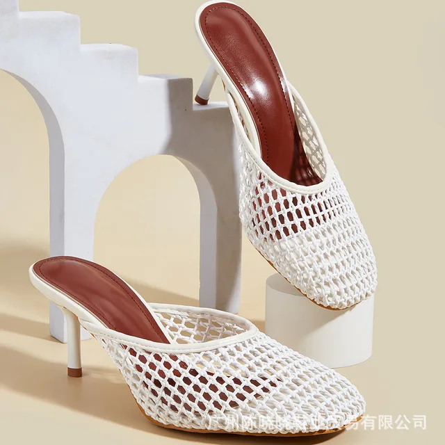 2025 Sandalias huecas Baotou blancas Primavera Verano Punta