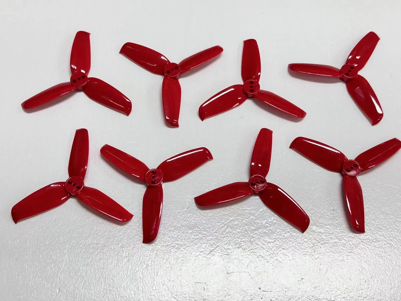 3 Löcher 6 Farben Gemfan 2540 2.5x4.0 FPV PC 3 Propeller Propellerblatt CW CCW Durchgangsachse für Spezialmotor 1105 – Detail 8