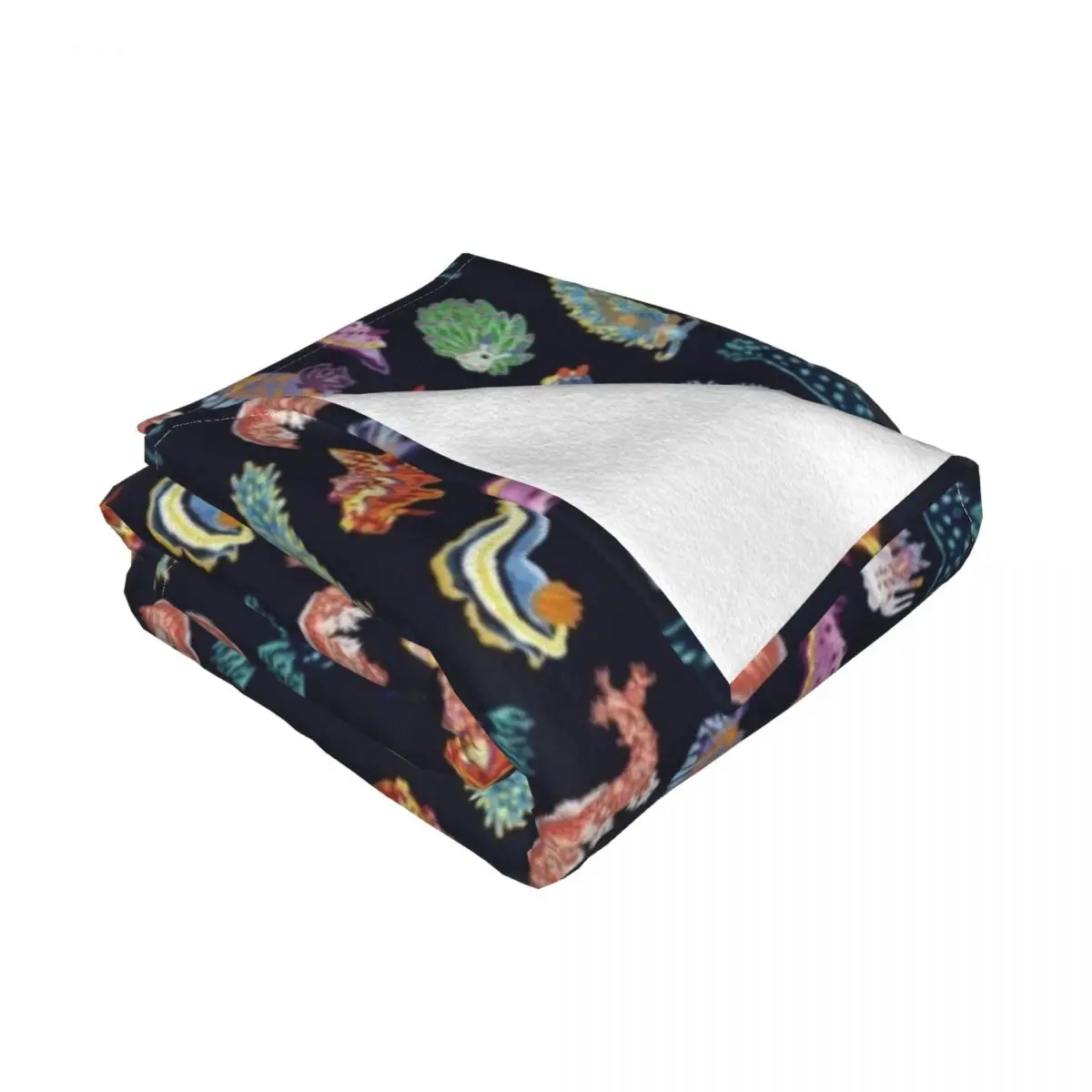 ���� ťƼ ������ ���, �����̳� ���, ħ�� ���