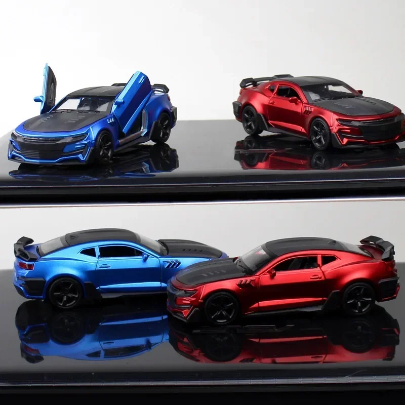 1: 36 Chevrolet Camaro new alloy car model sports kids toy accessories cake ornaments 2