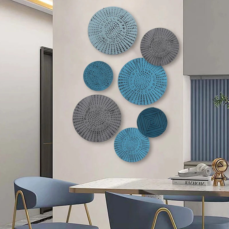 Blue Wall Decoration Pendant Nordic Light Luxury Round Wall Hanging Decor Metal Irregular Disc Wrought Iron Room Home Decor