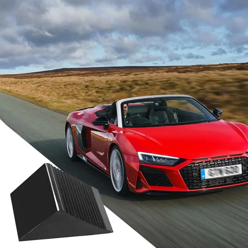 Рисунок 4 - Колесные хомуты для дорожных прицепов