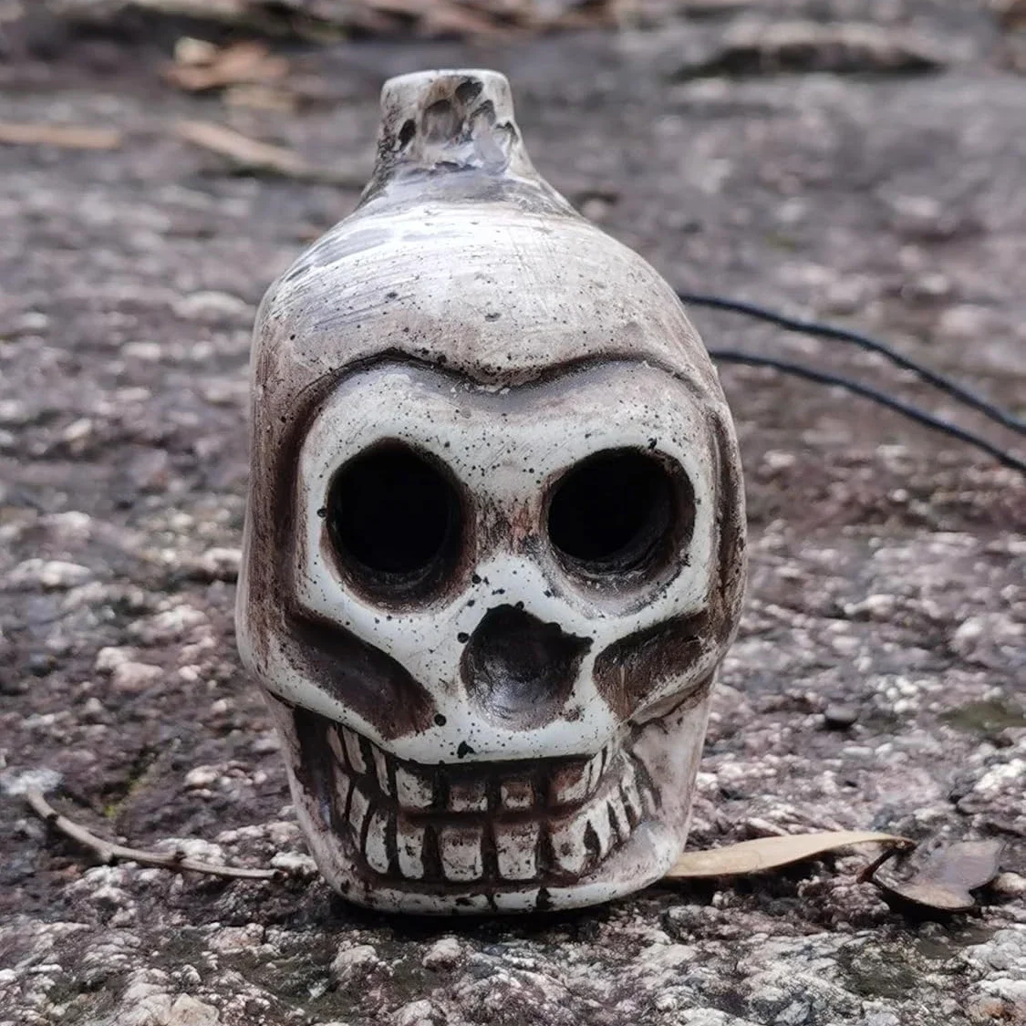 Aztec Skull Whistle Creepy Loud Human Scream War Death Whistle High Decibels Sounding for Halloween Gift