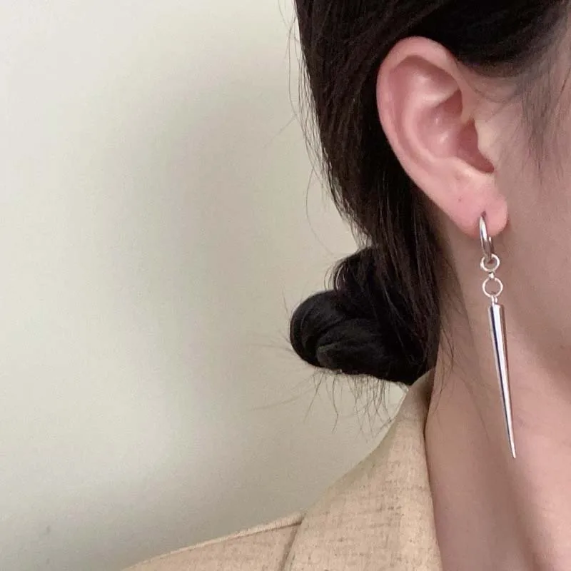 Gothic Rivet Drop Earrings for Women Men Punk Hip Hop Metal Geometric Cone Pendant Earrings Y2K Party Jewelry Gifts