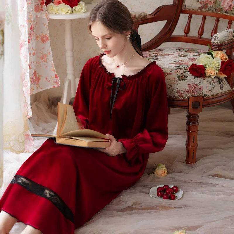 Winter Nightdress Women Gold Velvet Fleece Long Sleeve Elegant Sleepwear Nightgown Sleepshirt Womens Vintage Nightwear Homewear