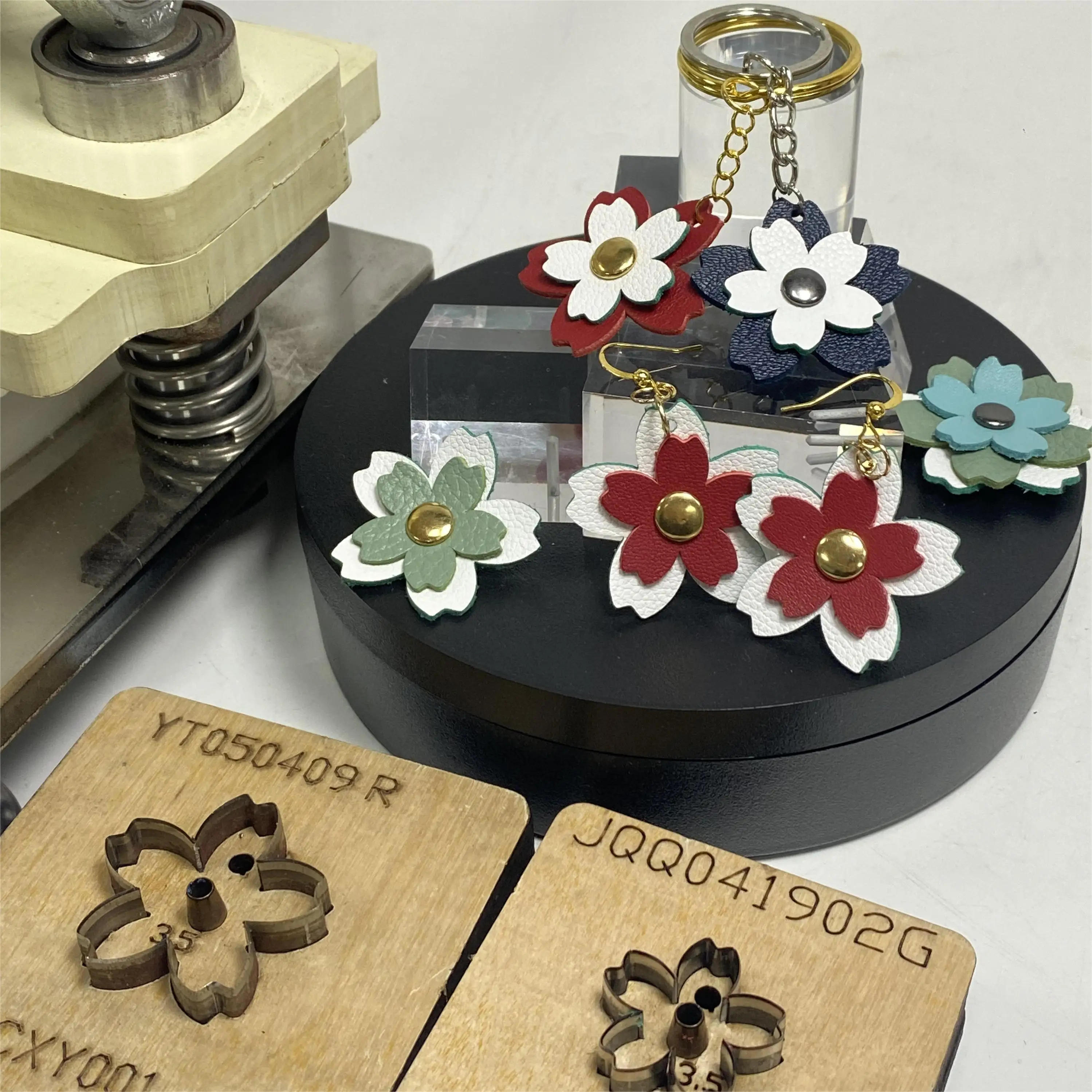 

Leather Cutting Dies for DIY, Handmade Keychain Pendant, Wood Cutter, Mold Making, Decor Supplies Template