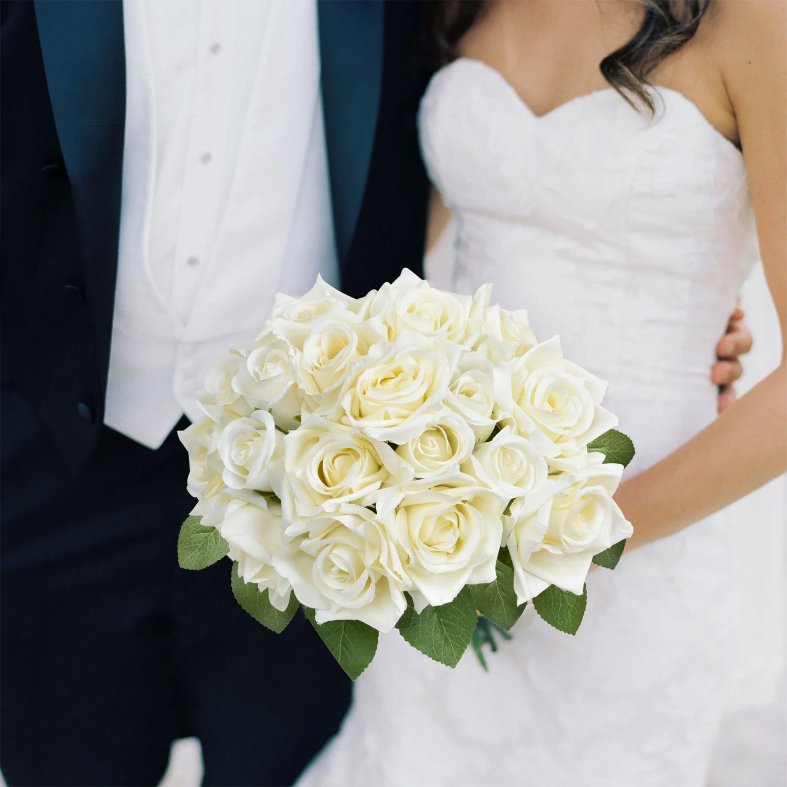 White Wedding Bouquet for Bride Bridesmaid Silk Roses Artificial Flowers  Boutonniere Mariage Bouquet Wedding Accessories Corsage - AliExpress