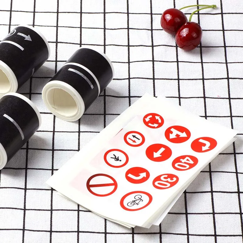 어린이 장난감 자동차 도로 접착 테이프 제거 가능한 놀이방 DIY 트랙 바닥 스티커 설치 간편 1세트 종이 제거 가능 DIY 놀이방