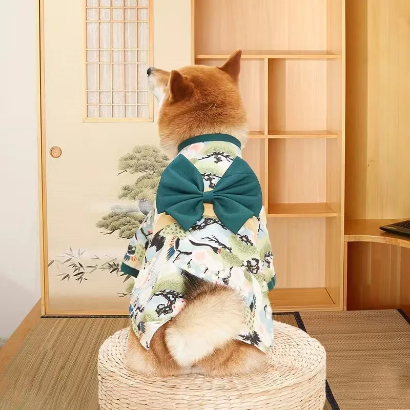 thumbnail image 1 of Abrigo tipo kimono fino de estilo japonés para perros y gatos, ropa de verano para mascotas, estampado bonito con lazo, atuendo para gatitos esfinge, 1 of 5