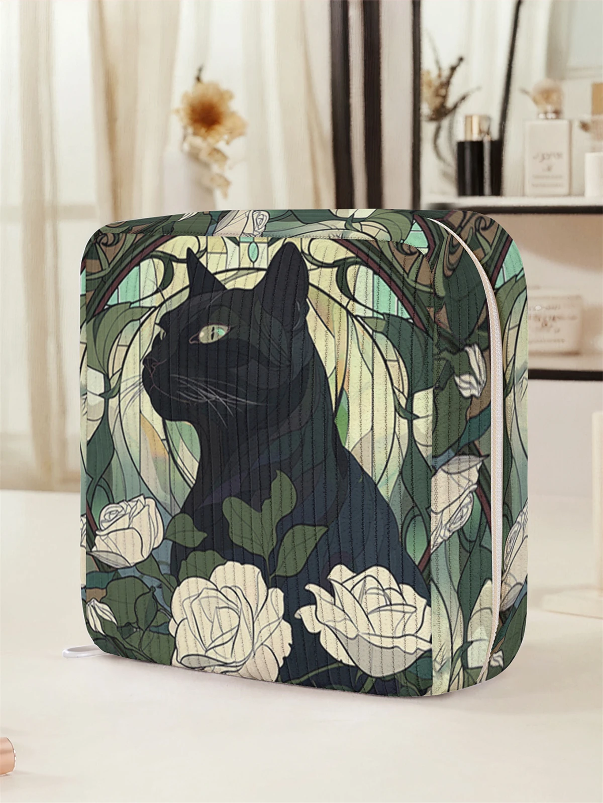 Cartoon cat pattern printed sanitary napkin storage bag, women's lightweight tissue bag, sanitary tissue bag