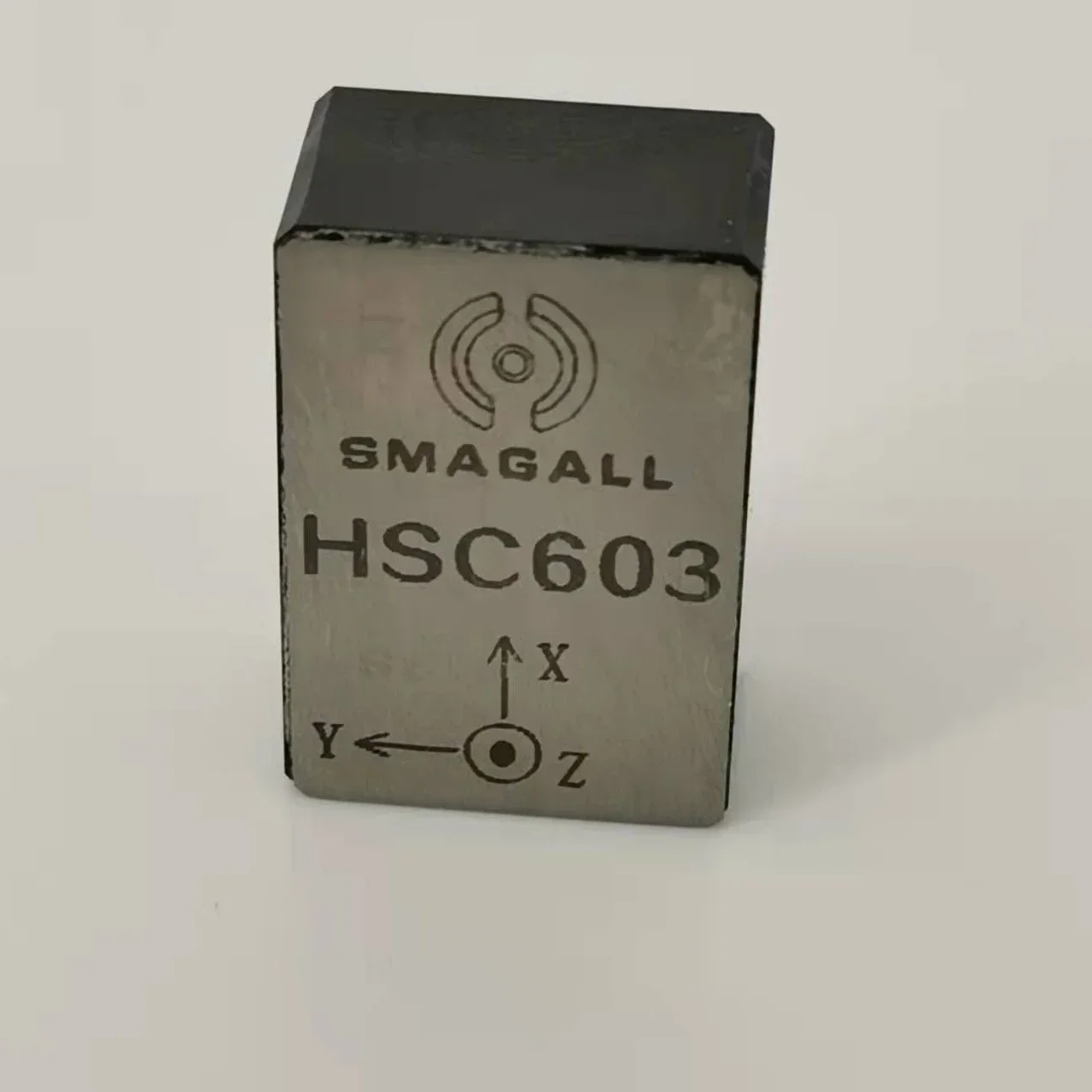 

High Stability Electronic Compass for Intelligent Directional Instrument Underwater Vehicle Aerial Vehicle