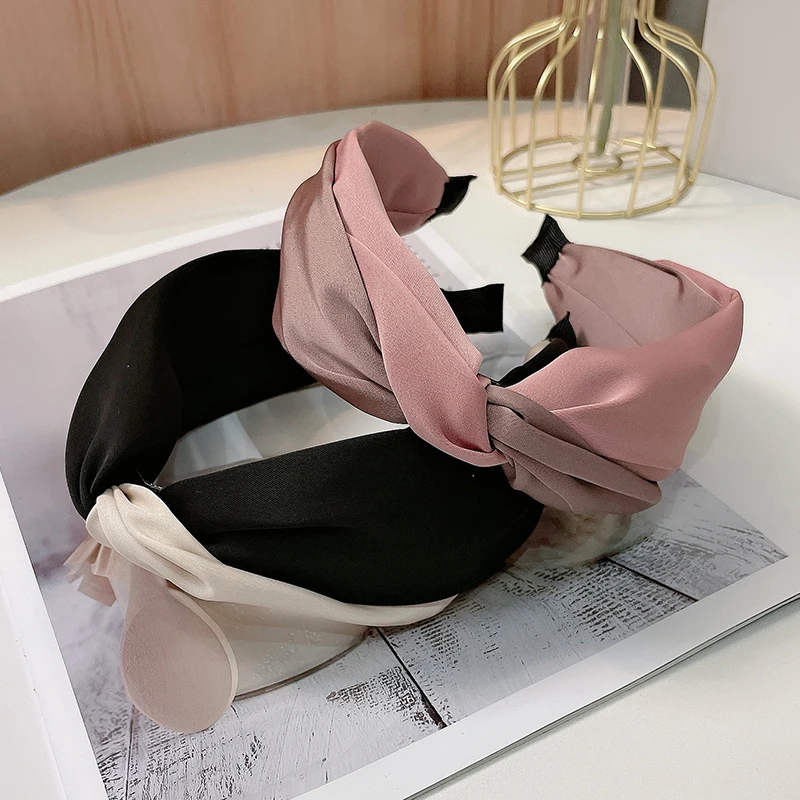 Рисунок 3 - Повязка на голову женская двухцветная