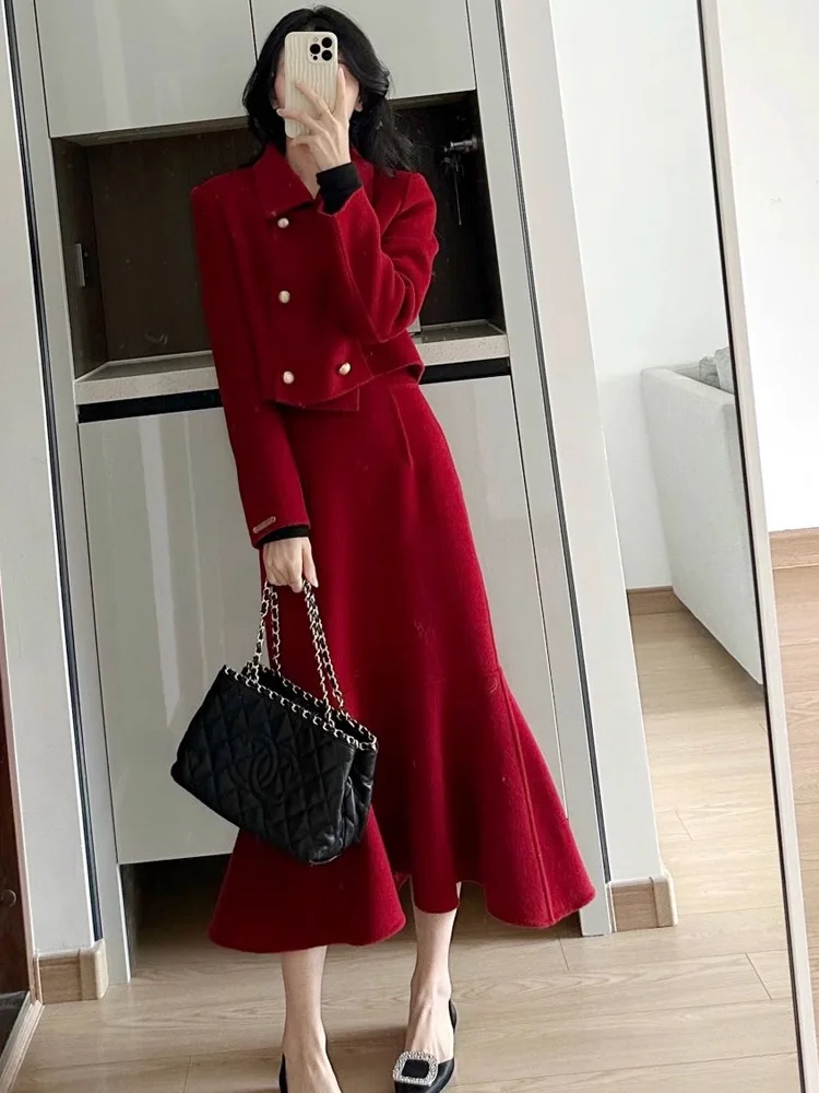 

2023 Korean Hepburn Style High Sense Socialite Small Fragrant Wind Fishtail Dress Set Gentle Wind Cashmere Two-Piece Female 371