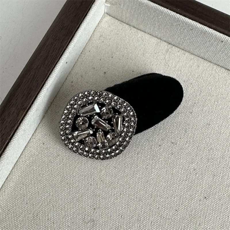 01round edge