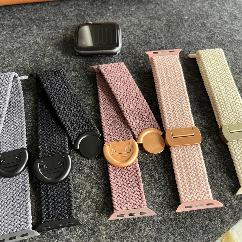 Elegant Braided Magnetic Bracelet Watch Strap – Adjustable and Versatile Design