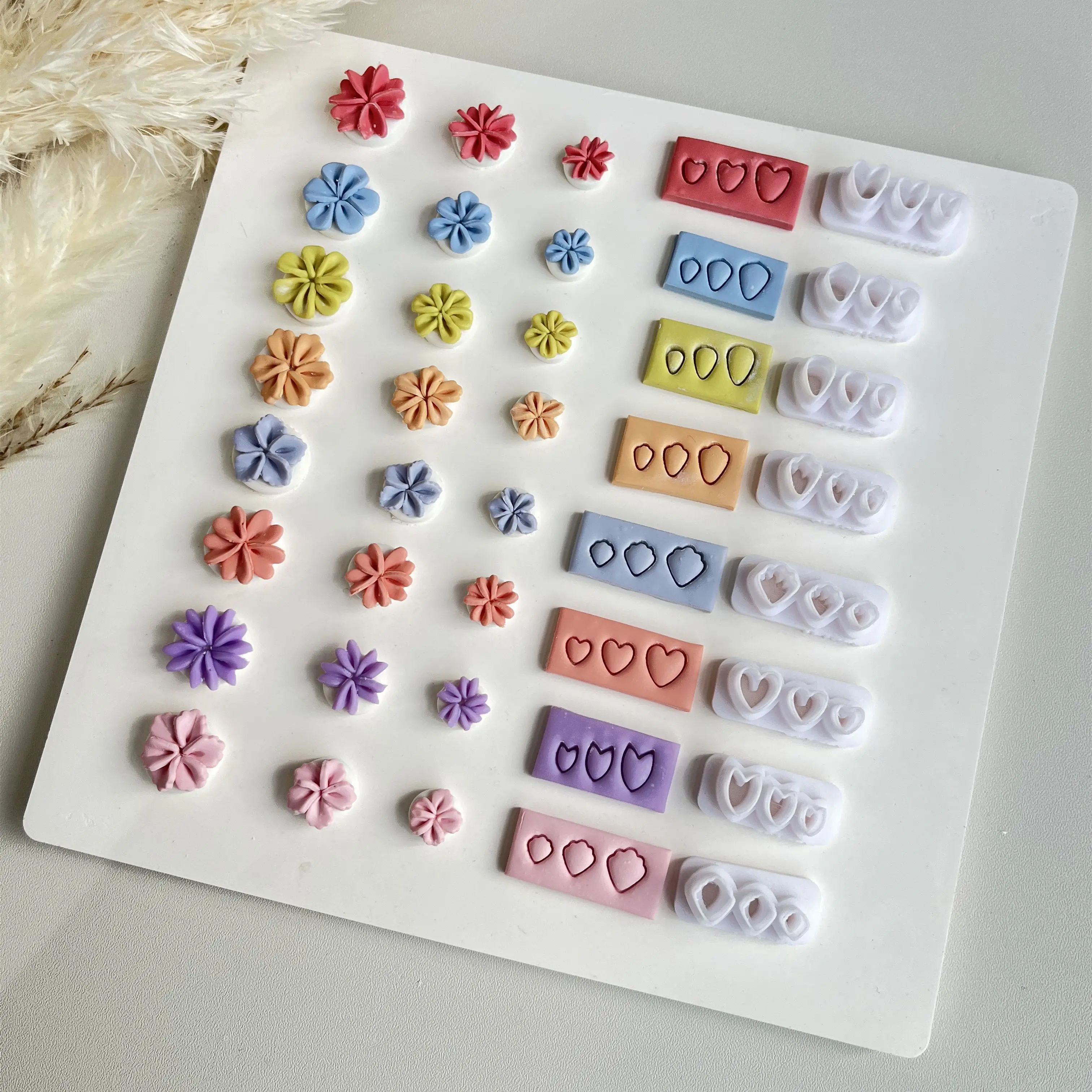 Plant flowers petal shapes of different sizes clay mold cutter with high precision DIY handmade earrings jewelry making
