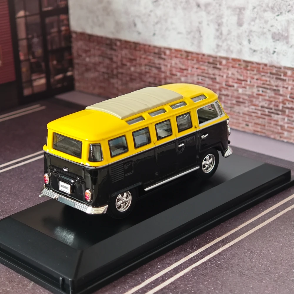 1: 43 1962 Volkswagen Mini Bus Collection Model Decoration