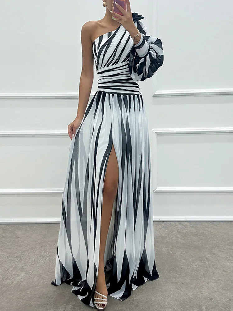 Sleeveless Printed One-Chest Off-Shoulder Gown main image 0