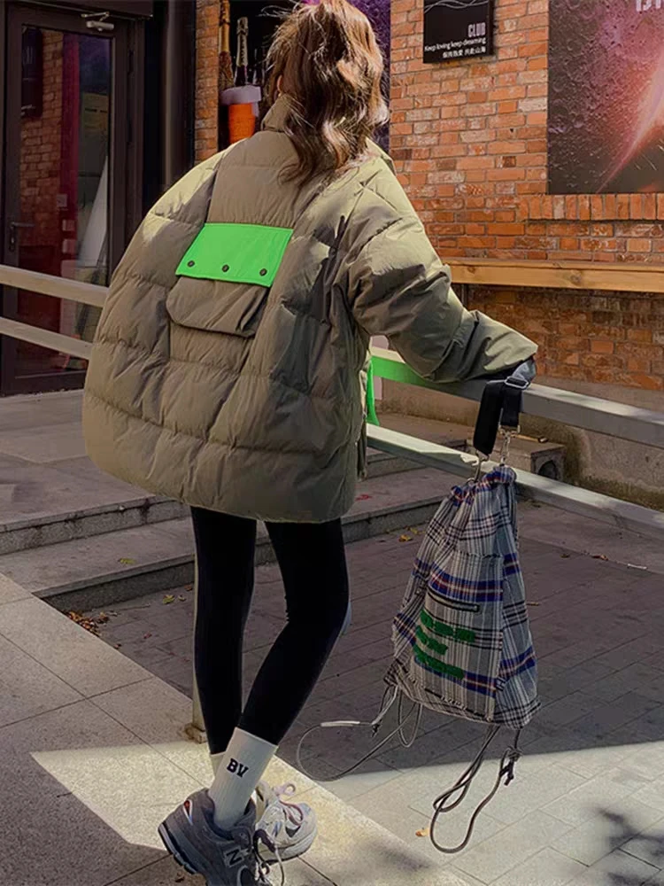 Down Jacket for Women in Winter, New Niche Work Attire Design, High-end and Explosive Street Reflective White Duck Down Jacket