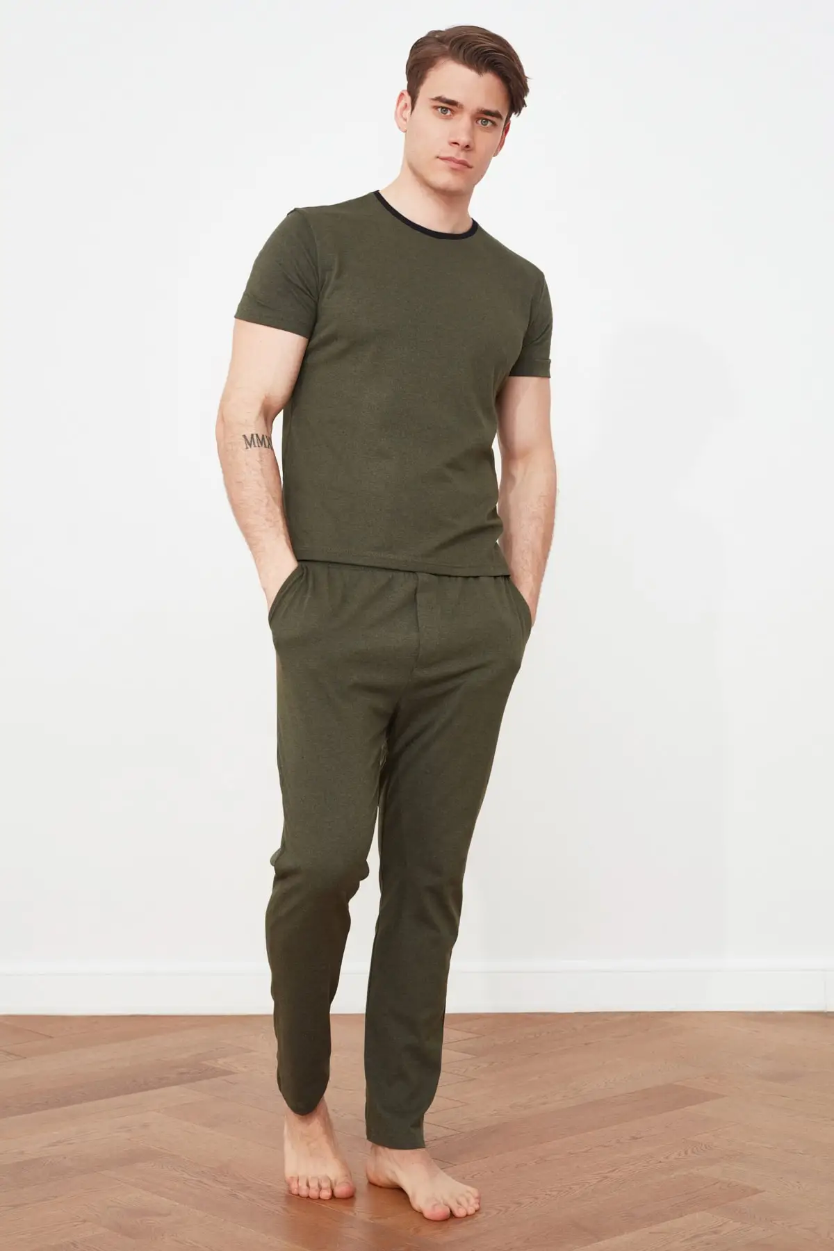 Trendyol косая бейка подробный трикотажная пижама комплект THMAW21PT0366 | Женская одежда