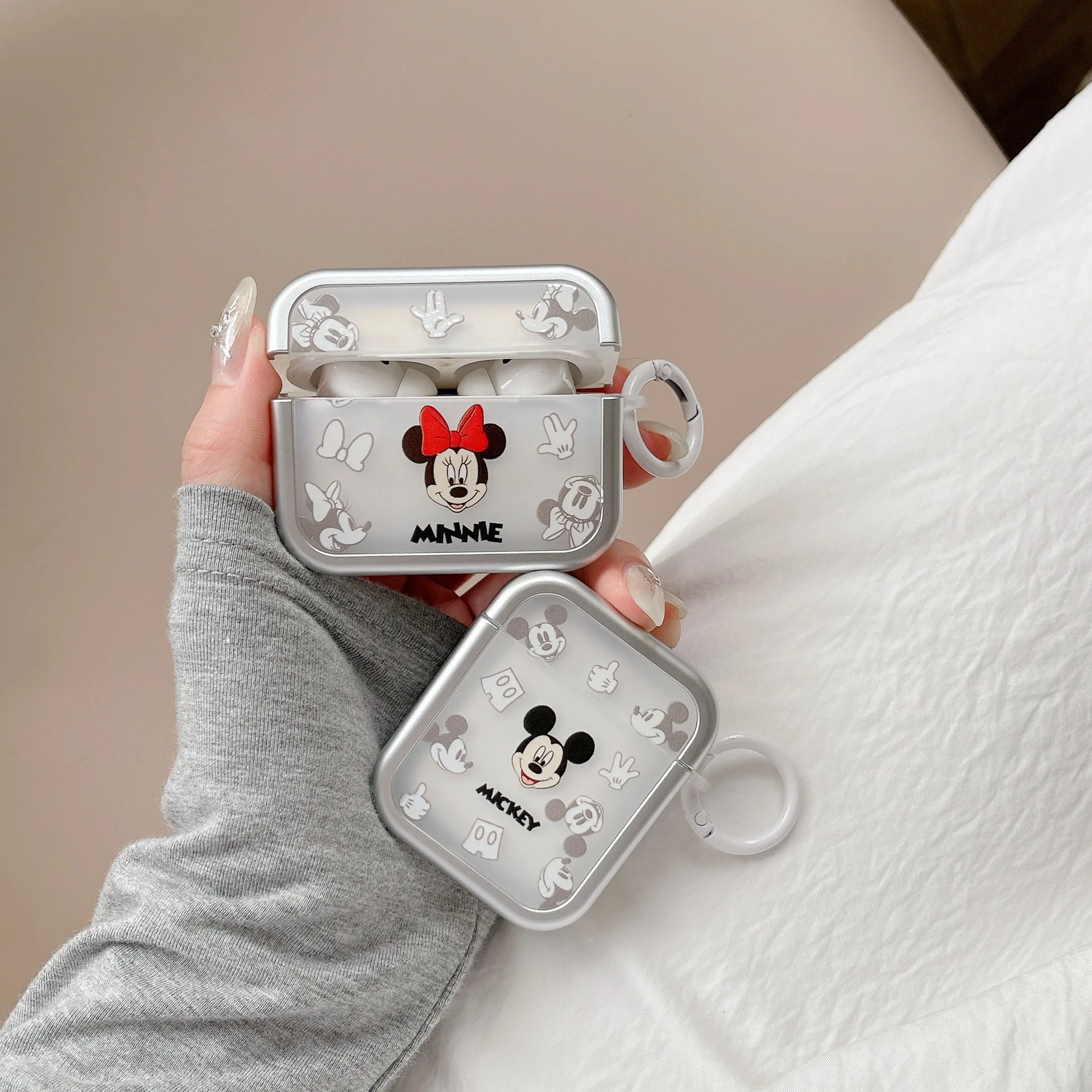 【Disney】WDW ミッキー＆フレンズ AirPods/AirPods Proケース Airpods Pro 2 Case,disney Snacks Mickey Airpods Pro 2 Case