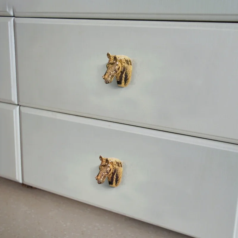 Horse Head Shape Furniture Handles Retro Style Drawer Knobs Black Grey Handles For Cabinets and Drawers Zic Alloy Wardrobe Pulls door handles cabinet handles
