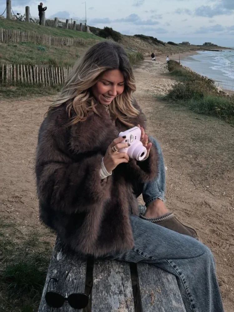 Brown Big Lapel Faux Fur Fury Women's Coats Fluffy Long Sleeved Thick Warm Fury Jackets 2024 Winter Lady Casual Street Outwear 6