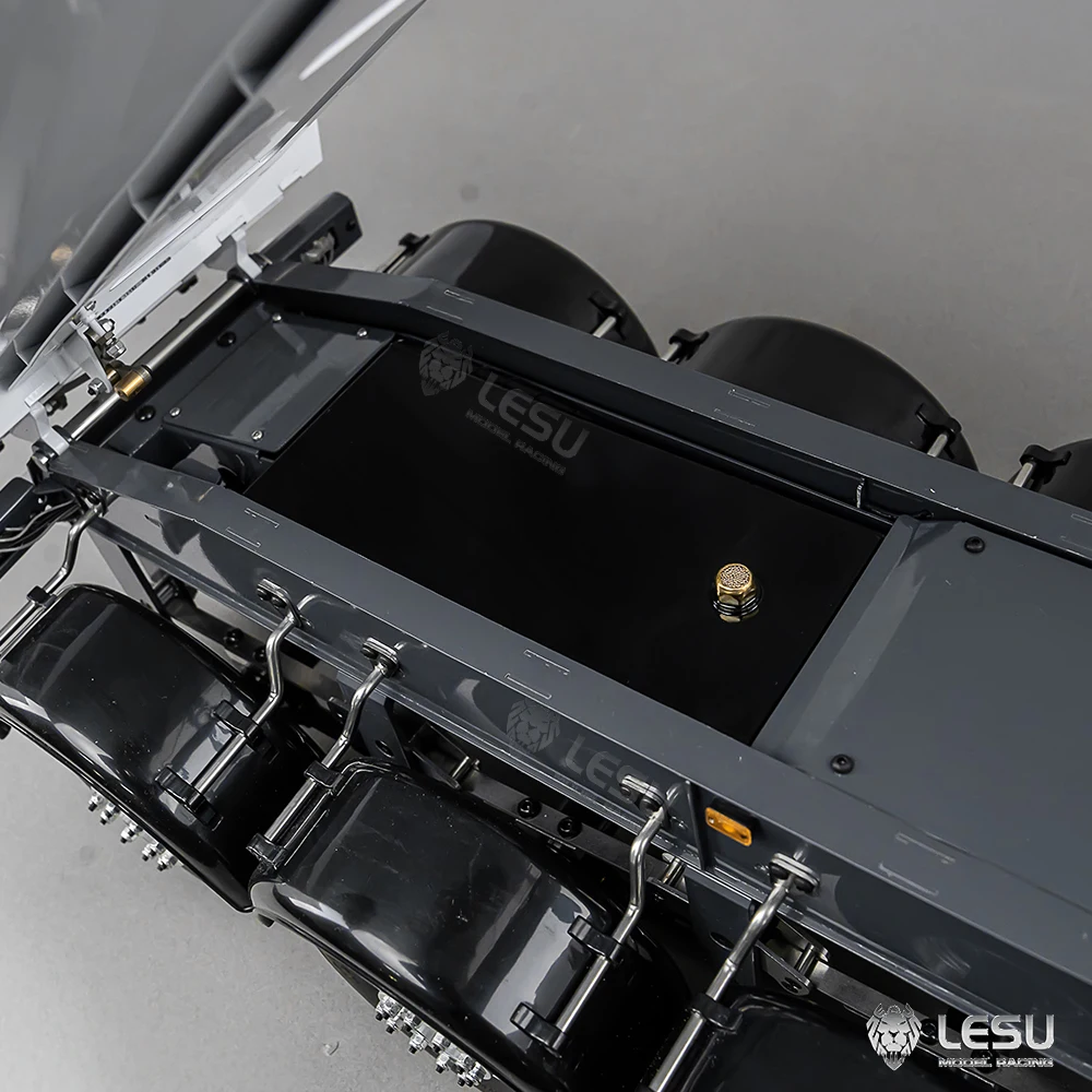 LESU Metal Hydraulic RC Dump Trailer 3Axles 1/14 for DIY TAMIYAYA RC Tractor Truck TOUCAN Remoted Car R620 770S FH16 Vehicle Toy S3a29bc52e5364b83ad1aabc0ba1d287cI