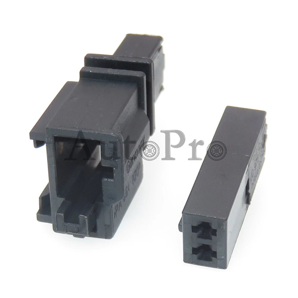 Рисунок 2 - Автомобильная лампа 1J0973119 1J0973332