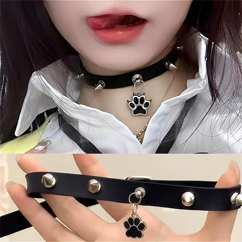 Hip Hop Black Leather Rivets Cat Claw Necklace Women Spicy Girls Chokers Decoration Collar Unique Y2K Necklaces Fashion Jewelry