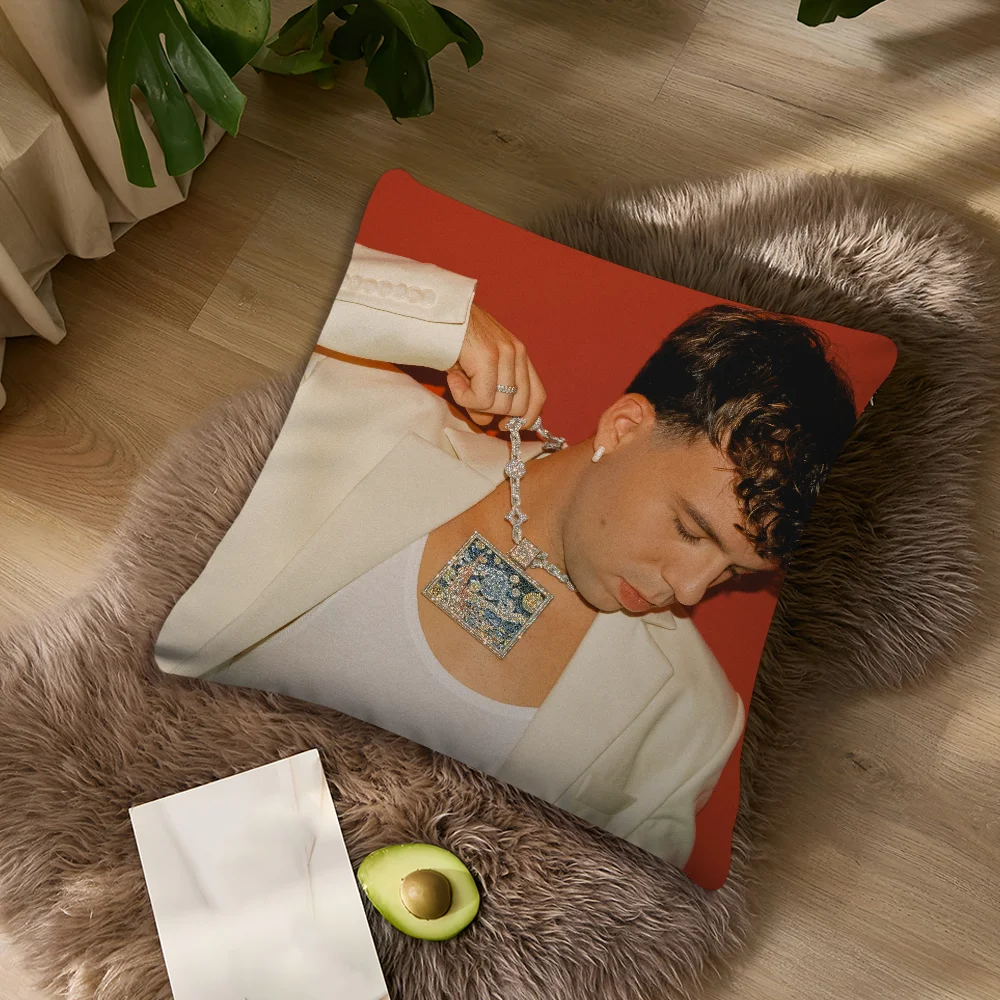 Rapper Q-Quevedo Kissenbezug für Wohnzimmer, Akzentkissen für Sofa, Rückenstütze, quadratischer Lounge-Kissenbezug für entspannendes Nickerchen. – Detail 7