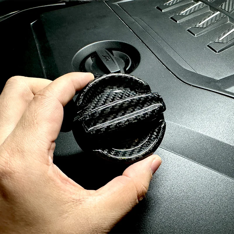 Carbon fiber Cap Cover For BMW F10 F11 G30 G31 F06 F12 F13 F01 F02 G11 G12 G01 G02 G05 G06 G07 G80 G82 F80 Oil Filter Housing