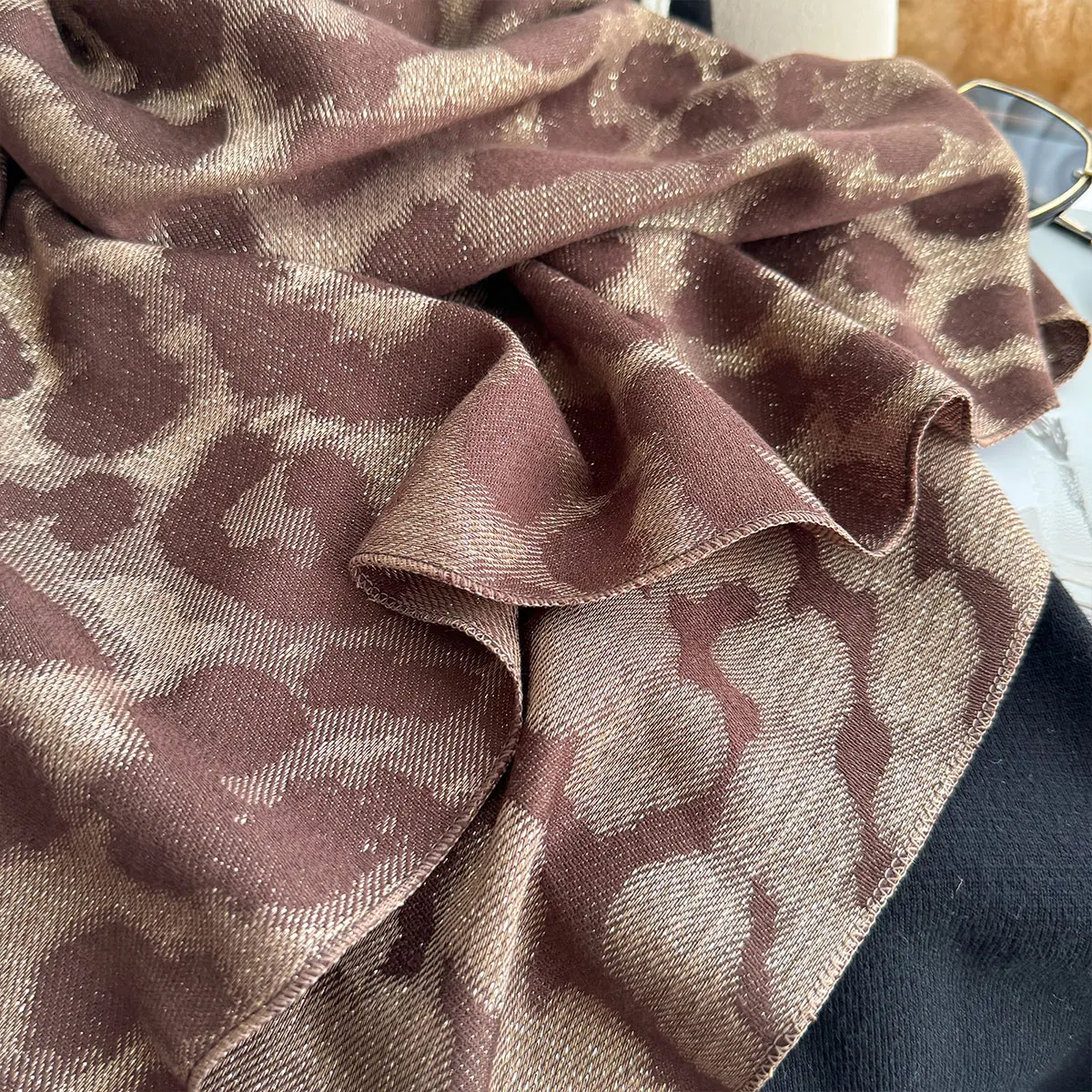 2025 New Design Brand Spring and Autumn Women Scarf Fashion Leopard Print Hijabs Scarves For Ladies Shawls Wraps Pashmina Stoles