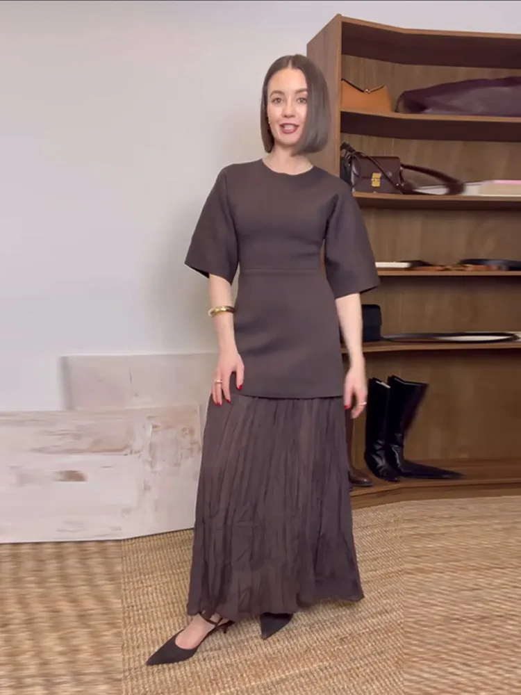 Elegant Patchwork Pleated Long Dress Women Brown O-neck Half Sleeve Slim Dresses Female 2025 Spring Summer Lady High Street Robe 4