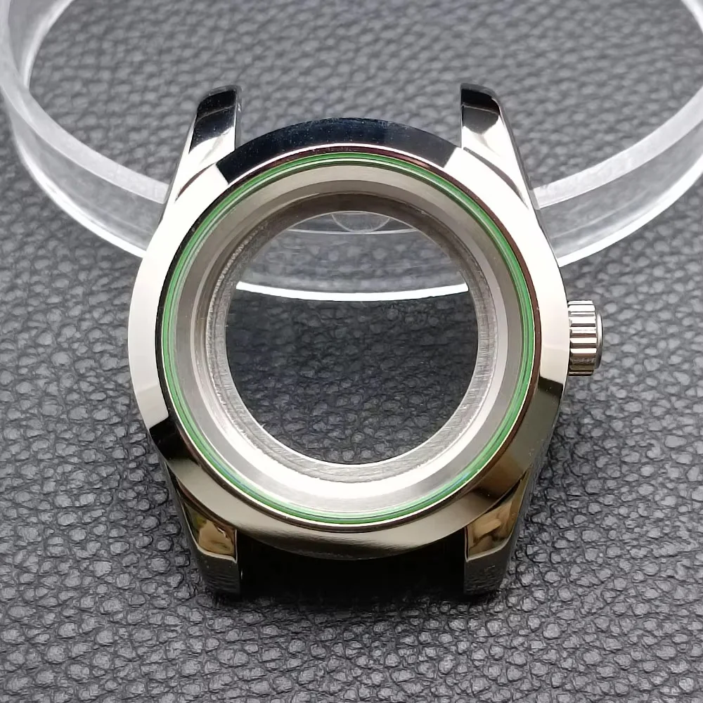 Men's Steel Case Watch with Sapphire Glass and Steel Strap - Includes Box