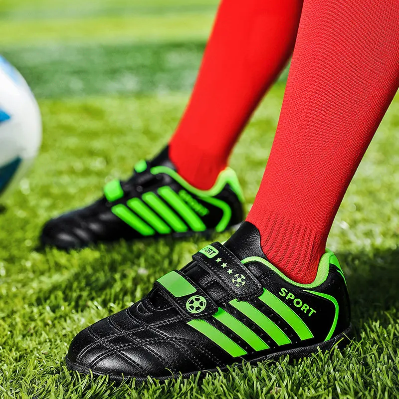 Black Green Triples Children's Football Shoes Outdoor Turf Non-slip Kids Sneakers Boys Soccer Cleats 10 to 16 zapatos de futbol